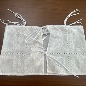 SNDYS/Revolve - White Embroidered Women's Tank Top